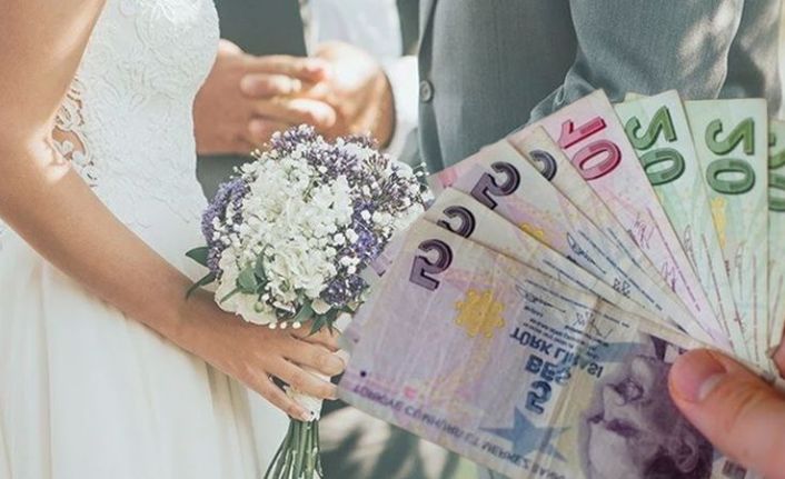 150 bin TL faizsiz evlilik kredisinde ayrıntılar netleşiyor: Yaş sınırı olacak