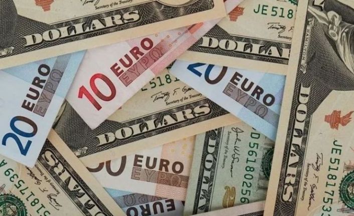 Dolar ve euroda yükseliş sürüyor