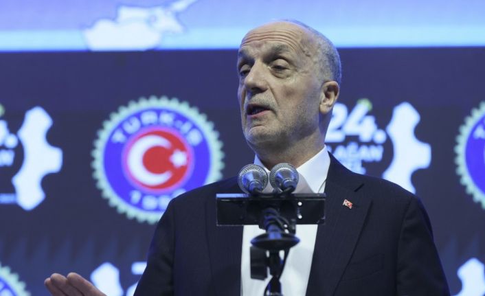TÜRK-İŞ Genel Başkanı Atalay: Cambaz olsanız 11 bin 402 lirayla bir hafta geçinemezsiniz