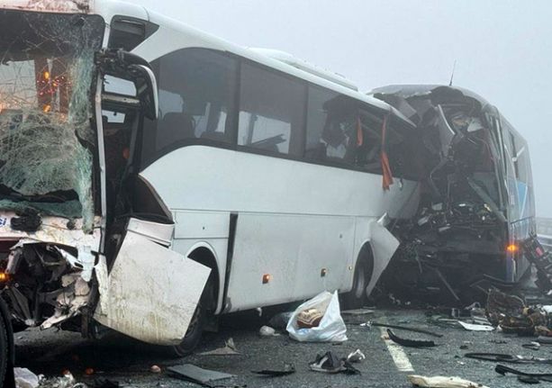 Sakarya'da zincirleme kaza: 10 ölü, 59 yaralı