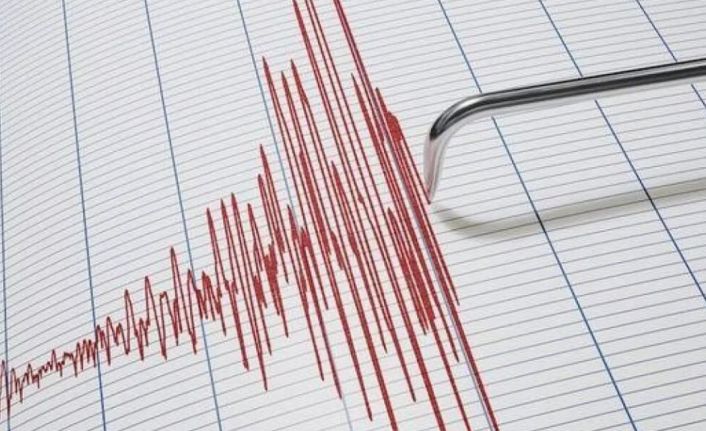 Yüksekova'da 4.4 - 4.5 büyüklüğünde deprem