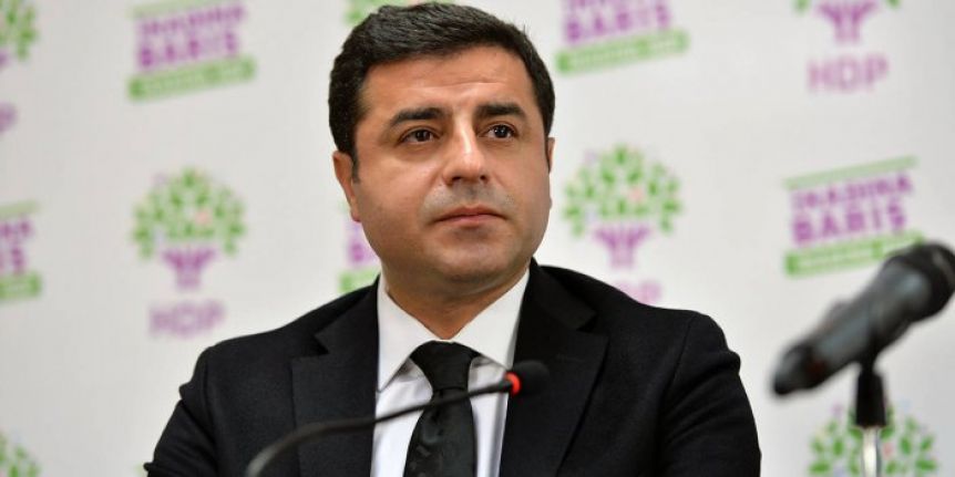 Selahattin Demirtaş, AK Parti ile iş birliği iddialarına tepki gösterdi