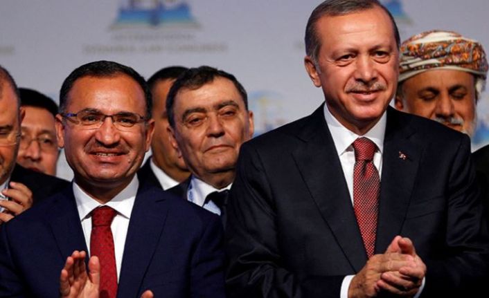 Bekir Bozdağ: Erken seçim kararı çıkarsa Erdoğan üçüncü kez aday olabilir