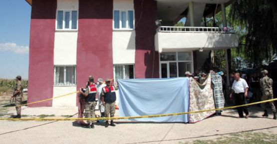 2 Arkadaşını öldürüp intihar etti!