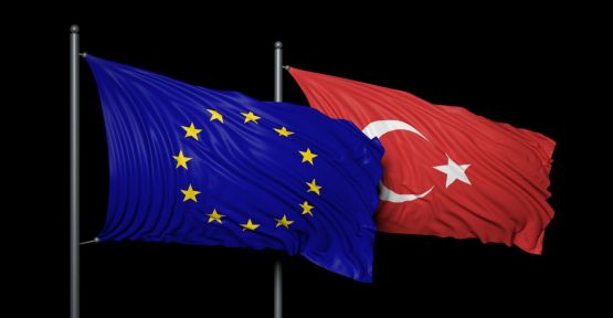 AB'den Türkiye'ye ret: Gümrük Birliği genişlemiyor
