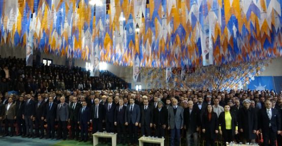 AK Parti Şemdinli İlçe Başkanlığına Fahri Şakar seçildi
