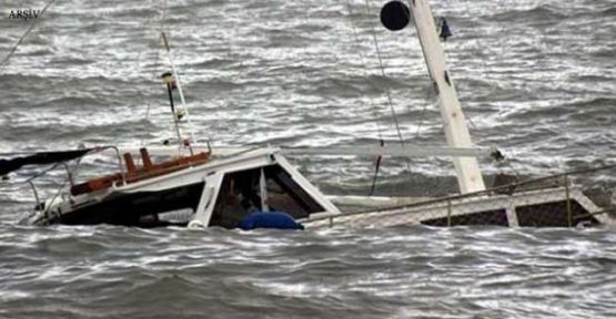 Akdeniz'de göçmen faciası, 300 kişi kayıp
