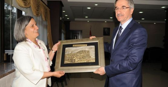 AKP'li Elazığ Belediye Başkanı'ndan Kışanak'a ziyaret