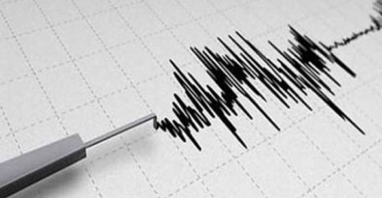 Anamur 3.5'lik depremle sallandı
