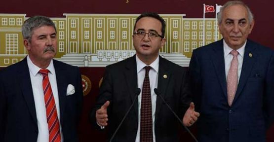 Anayasa Komisyonu'nun 'dağılmasının' ardından CHP'den açıklama