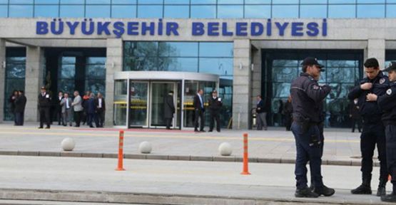 Ankara Büyükşehir Belediyesi'nde 477 kişi işten çıkarıldı