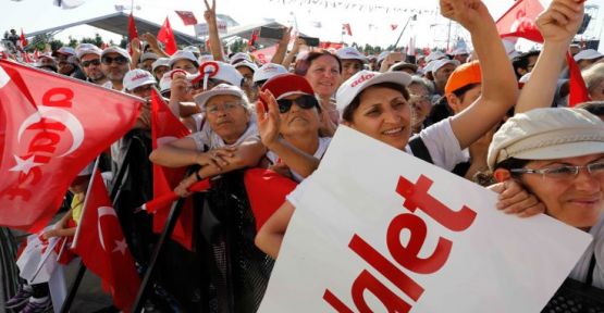 Ankette Adalet Yürüyüşü'ne destek yüzde kaç çıktı?