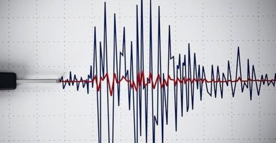  Antalya'da 4.8'lik deprem