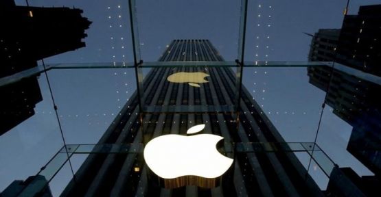 Apple ilk kez 1 trilyon dolar değere ulaşan şirket oldu