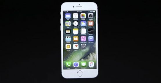 Apple, iPhone 7 ve iPhone 7 Plus'ı tanıtı