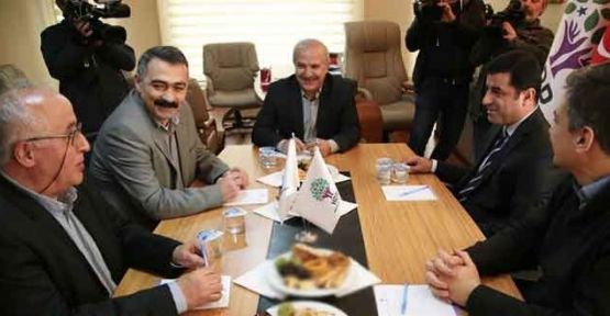 Avrupa Alevi Birlikleri Federasyonu'ndan HDP'ye destek