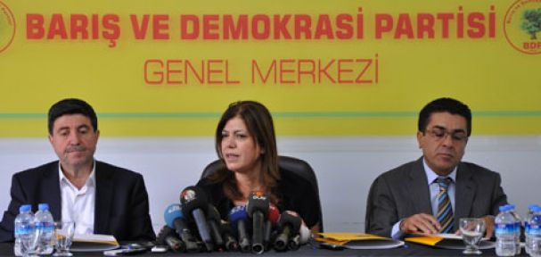 BDP: AKP yeni anayasayı rafa kaldırıyor