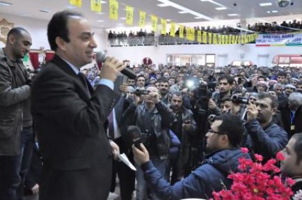 BDP ile İzol aşireti yemekte buluştu