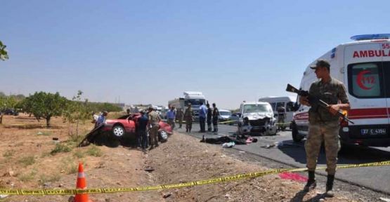 Birecik'te kaza: 5 ölü, 3 yaralı