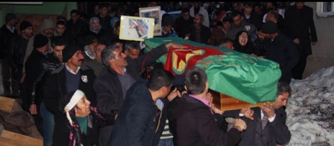 Cenazeyê Umît Yalçin hat veşartin