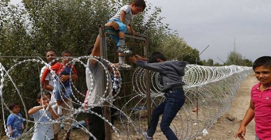 CHP mülteci raporunu açıkladı: 'Devletler arası insan ticareti'