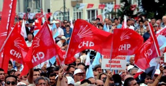 CHP'de muhalefet ısrarlı: Kurultay yapılmalı!