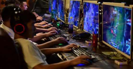 Çin'de çocuklara bilgisayar oyunu yasağı geliyor