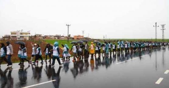 Cizre'den Diyarbakır'a Öcalan yürüyüşü 3. gününde