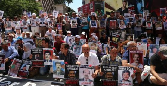 Cumartesi Anneleri: Darbe değil, demokrasi; OHAL değil, barış