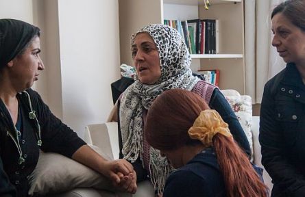 Cumartesi Anneleri'nden Elvan Ailesine Ziyaret