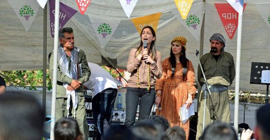 'DAIŞ mozaîka gelan dişkîne'