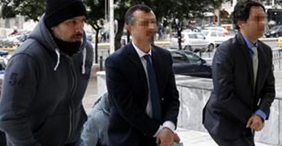 Darbeci 2 askerin Yunanistan'a sığındığı iddia edildi