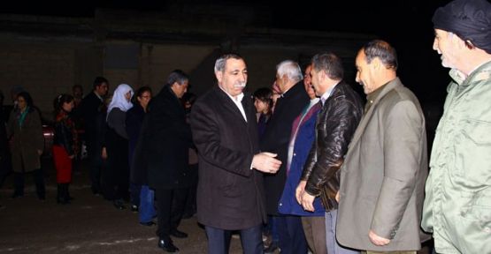 DBP ve HDP heyeti Afrin'e gitti