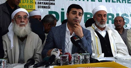 Demirtaş: AKP mazlumun dinini zenginin dini haline getirmek istiyor