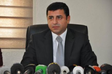Demirtaş: 'Olumsuz yaklaşılırsa KCK başka kararlar alabilir'
