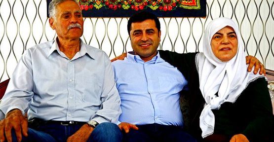Demirtaş'ın annesi: Erdoğan korkmasın, oğlumu bıraksın