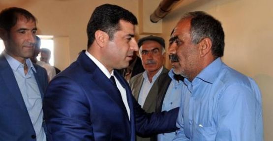 Demirtaş'tan asker ailesine ziyaret