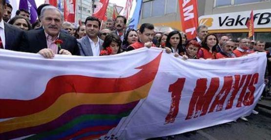 Demirtaş'tan Davutoğlu'na 1 Mayıs çağrısı
