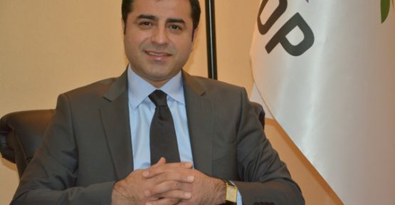 Demîrtaş: Ji hev qelişîna AKP'ê ji bo Tirkiyeyê xêr e
