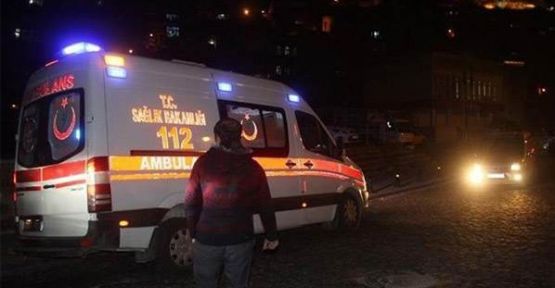Derik'te zırhlı polis aracına bombalı saldırı: 3 yaralı