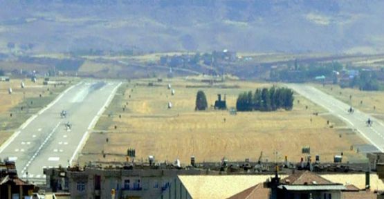 Diyarbakır 8'inci Jet Ana Üs Komutanlığında 100'e yakın gözaltı