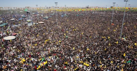Diyarbakır Newroz'una izin verildi