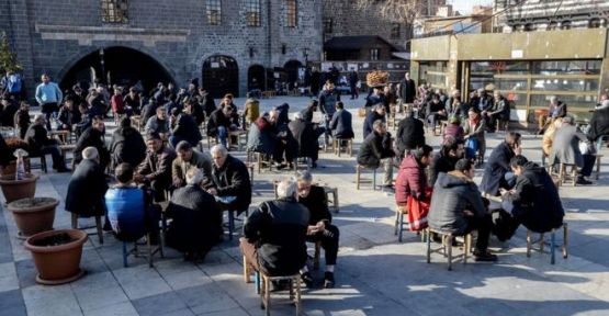 Diyarbakırlılar: Başkanlık değil barış istiyoruz