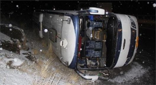  Edirne'de otobüs devrildi: 13 Yaralı
