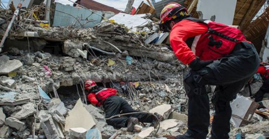 Ekvador'daki depremde ölü sayısı 413'e yükseldi