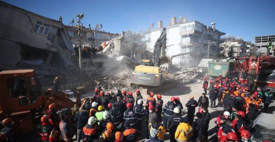 Elazığ'da çöken her bina için 7 farklı soruşturma açıldı 