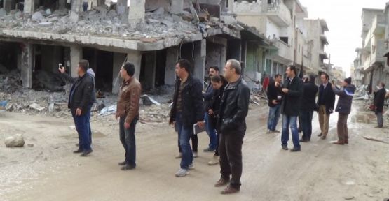 Endizyarên Amedê derbasî Kobanê bûn