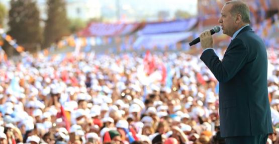 Erdoğan İstanbul'da CHP'ye yüklendi