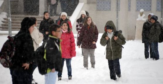 Erzurum’da okullara tatil