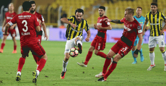 Fenerbahçe, evinde ağırladığı Antep'i 2-1 yendi